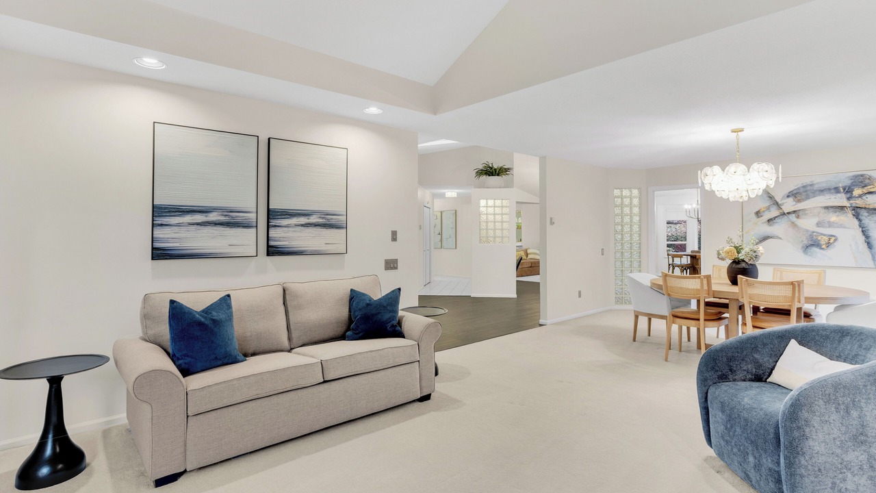 Photo of Livingroom in Delta
