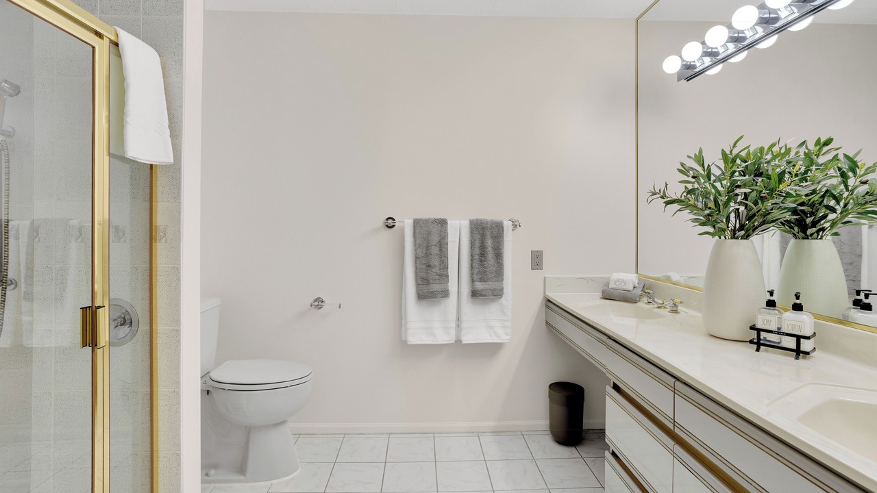 Photo of Bathroom in Delta
