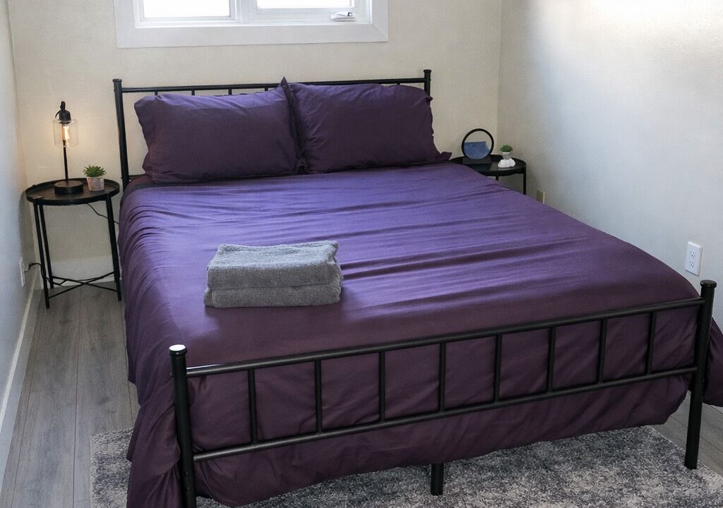 Photo of Bedroom in Inglewood