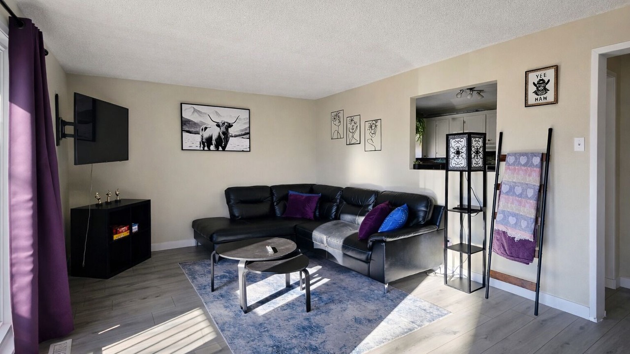 Photo of Livingroom in Inglewood