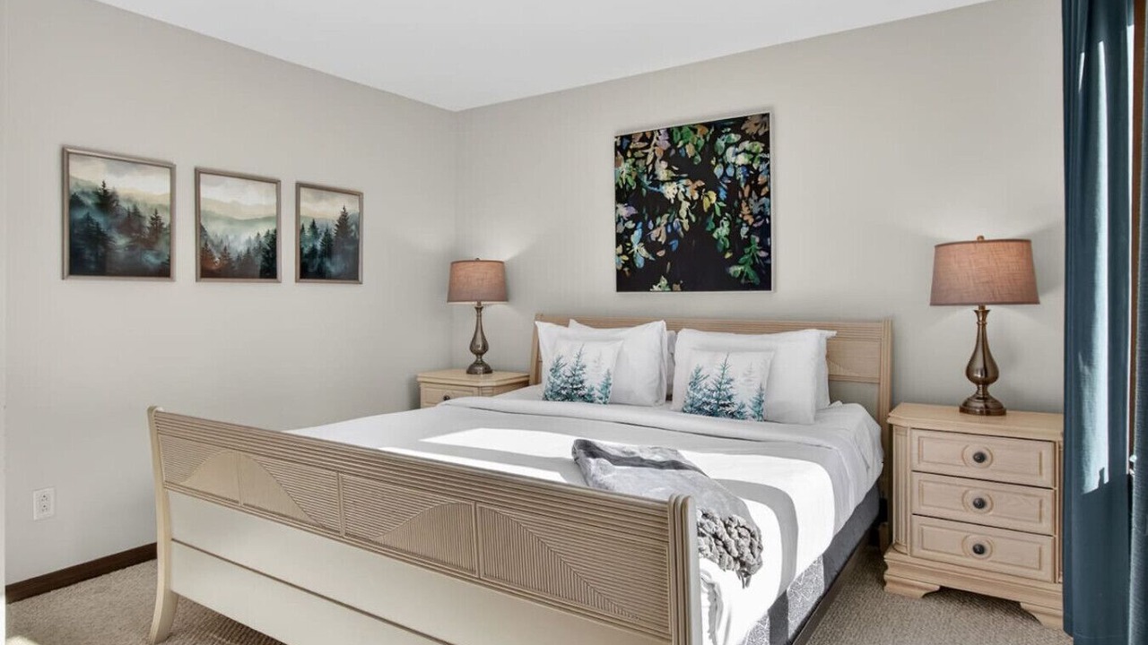 Photo of Bedroom in Mont-Tremblant