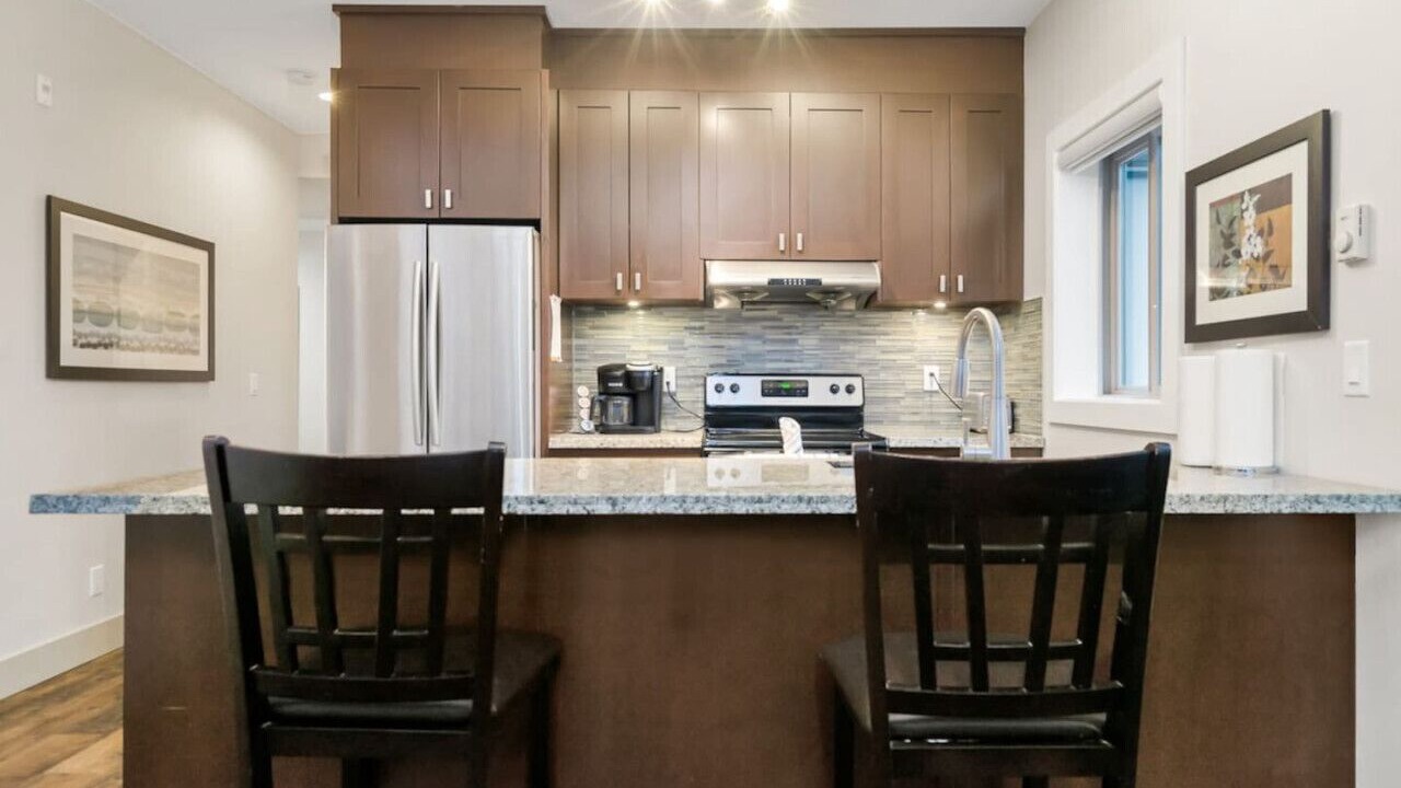 Photo of Kitchen in Harrison Hot Springs