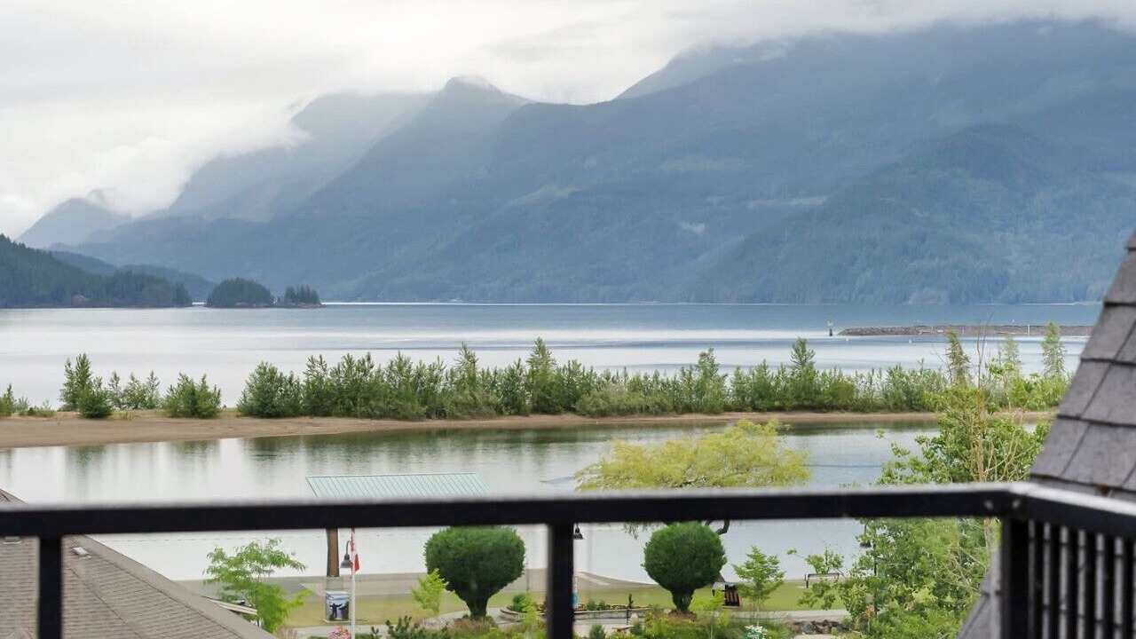 Photo of Outdoor in Harrison Hot Springs