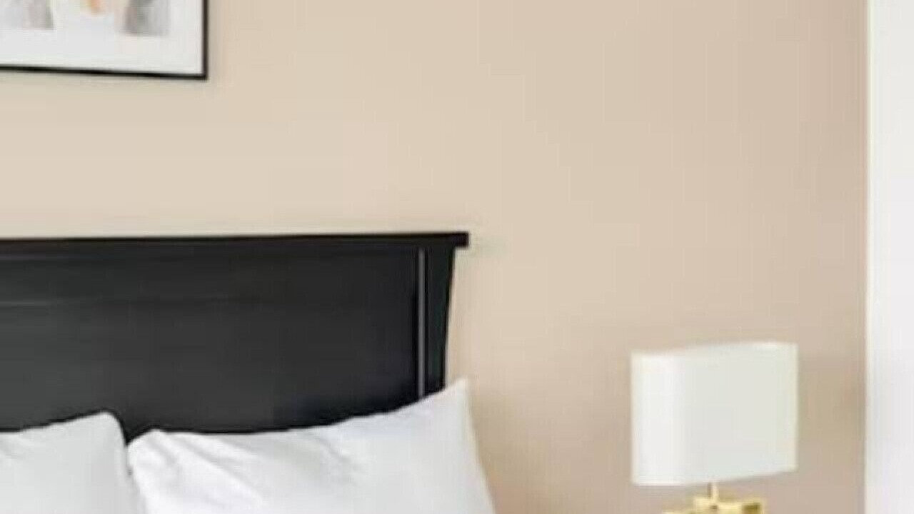 Photo of Bedroom in Harrison Hot Springs