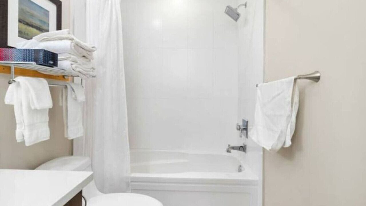Photo of Bathroom in Harrison Hot Springs