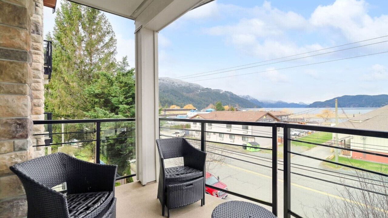 Photo of Outdoor in Harrison Hot Springs
