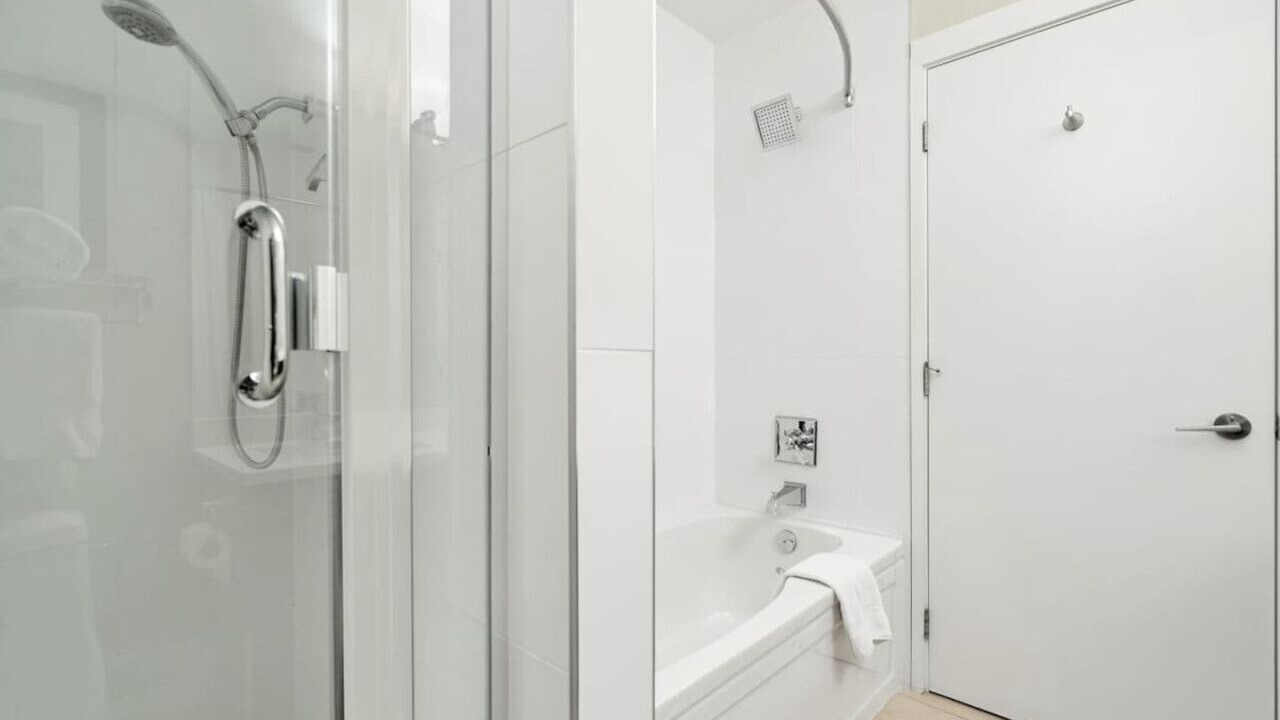 Photo of Bathroom in Harrison Hot Springs