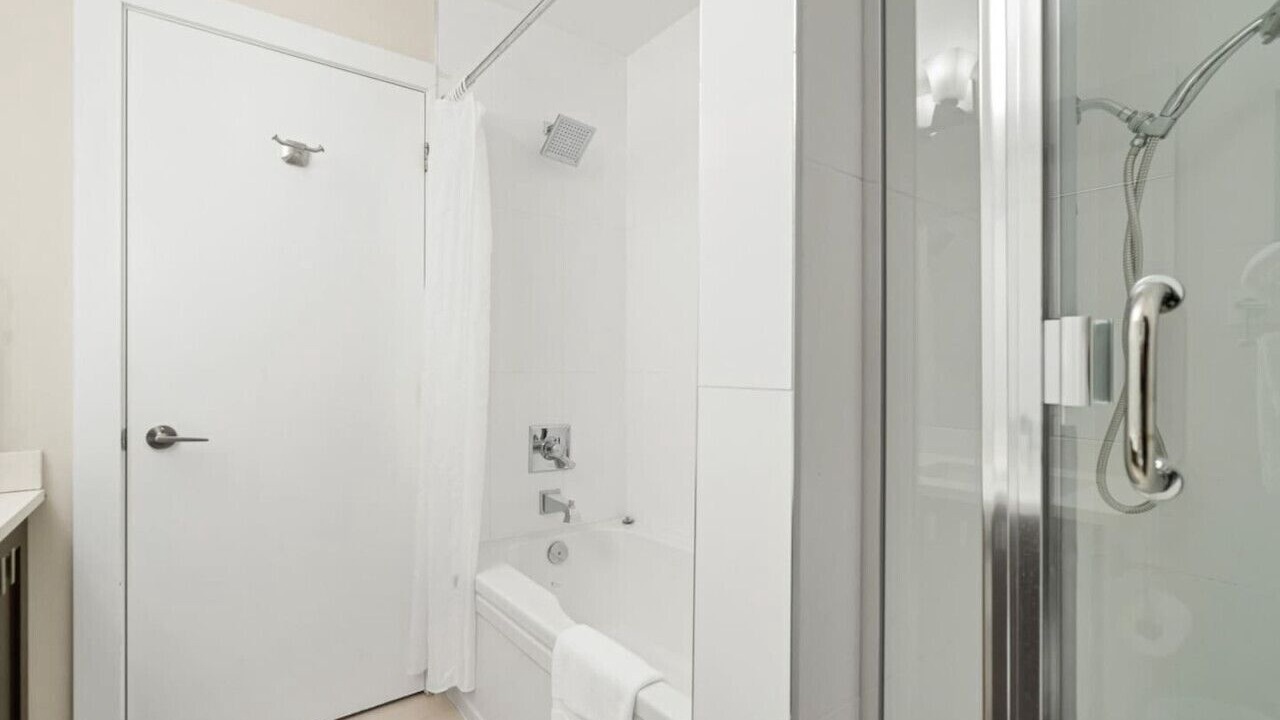 Photo of Bathroom in Harrison Hot Springs