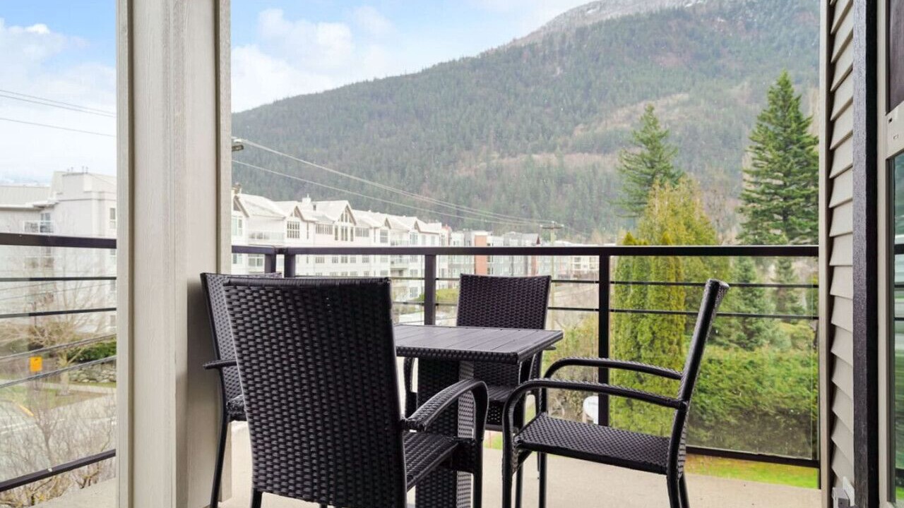 Photo of Outdoor in Harrison Hot Springs