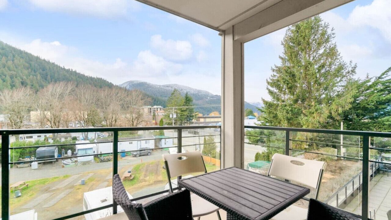 Photo of Outdoor in Harrison Hot Springs