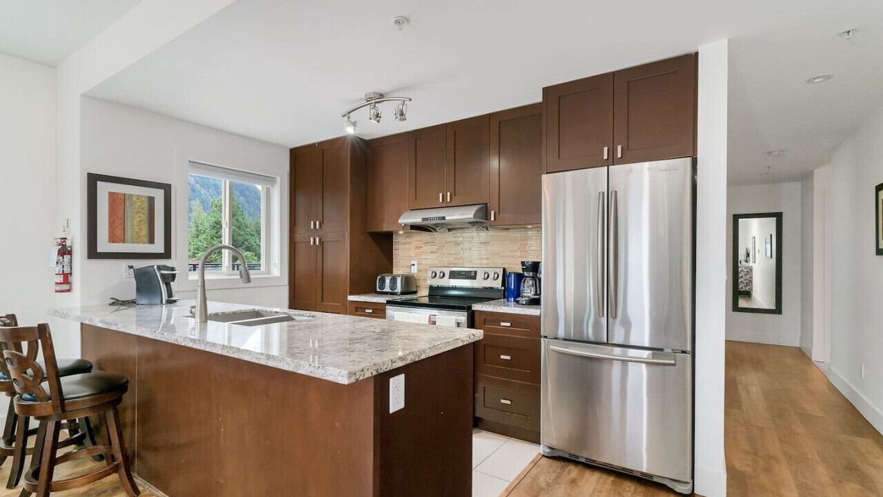 Photo of Kitchen in Harrison Hot Springs