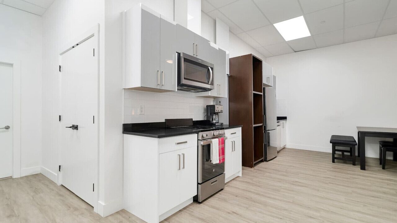 Photo of Kitchen in Harrison Hot Springs