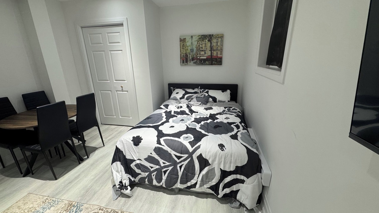 Photo of Bedroom in Jacksons Point