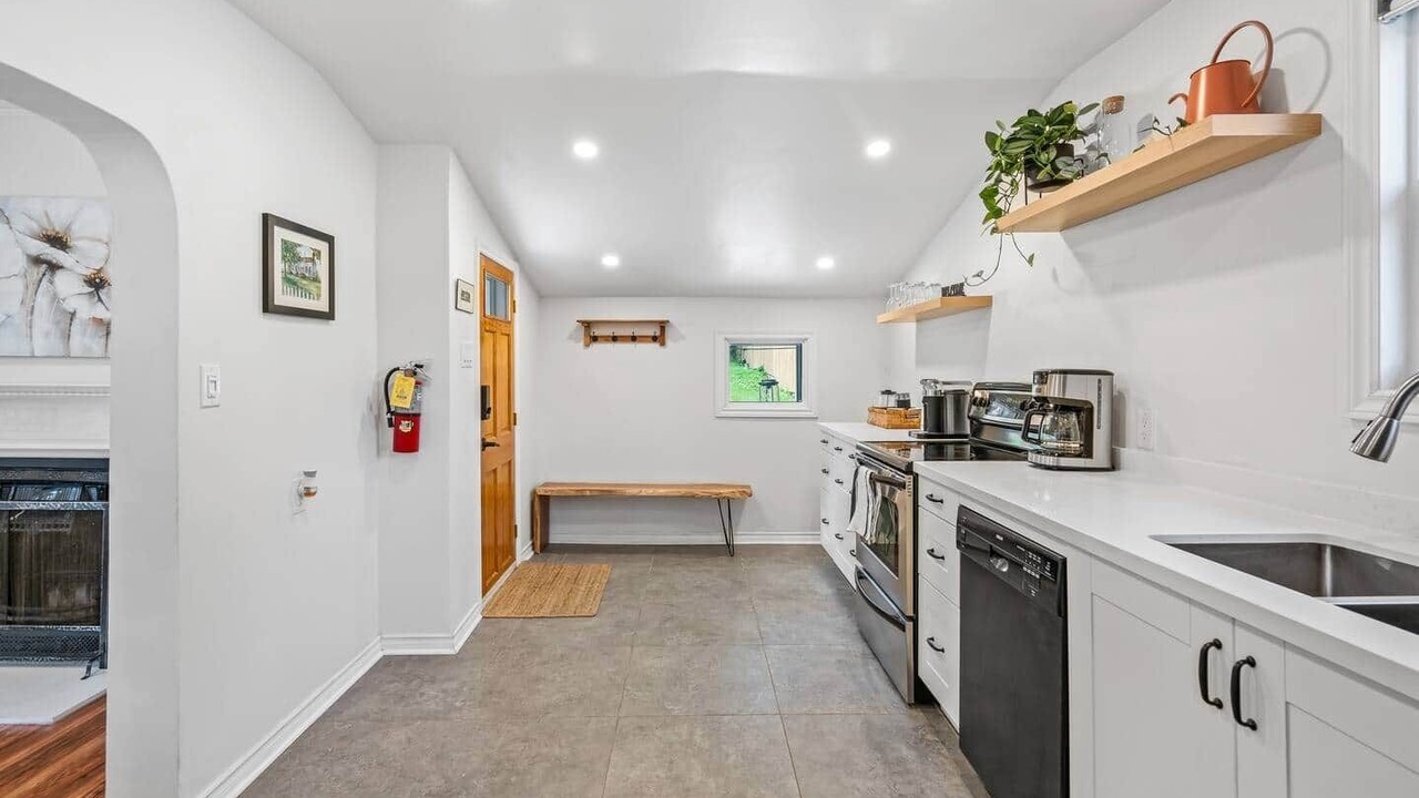 Photo of Kitchen in Queenston
