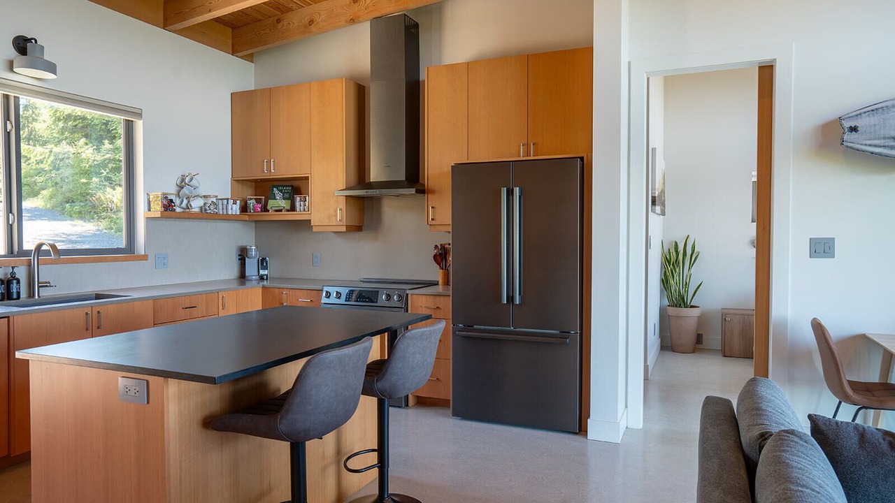 Photo of Kitchen in Juan de Fuca Electoral Area