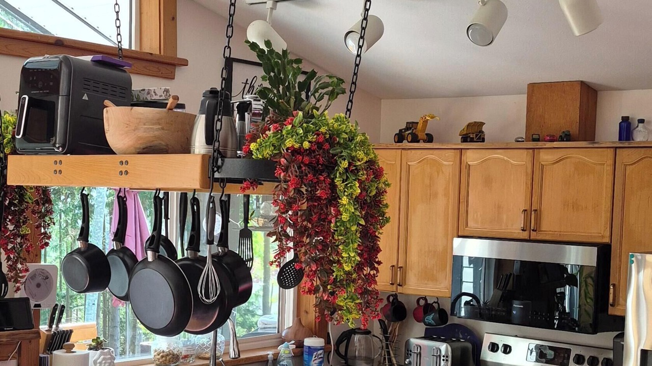Photo of Kitchen in West Sechelt