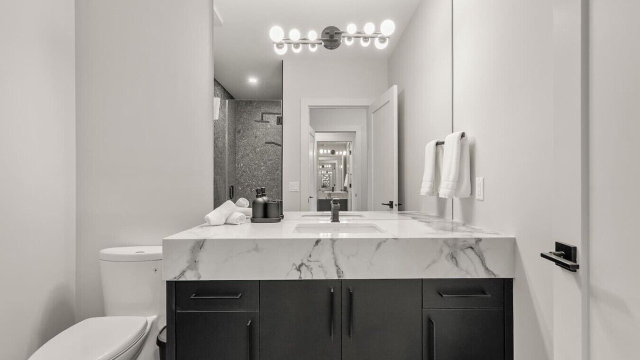 Photo of Bathroom in Killarney