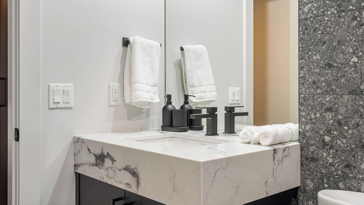Photo of Bathroom in Killarney