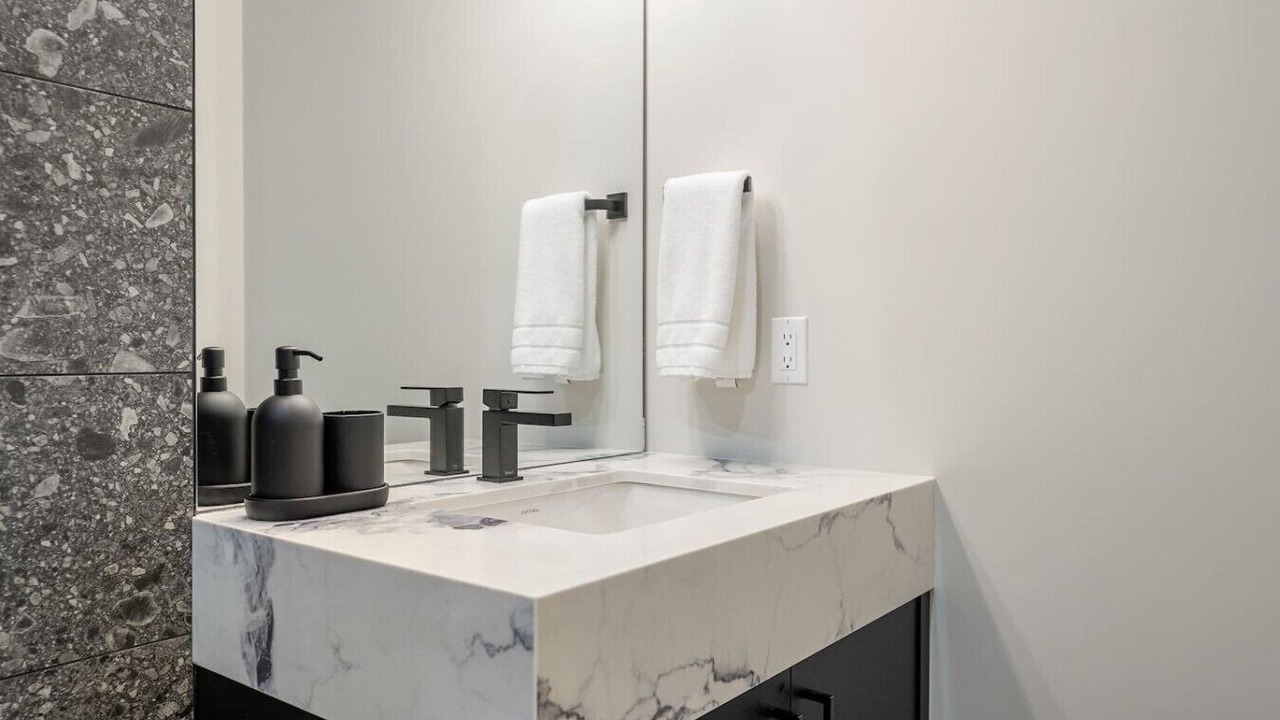 Photo of Bathroom in Killarney
