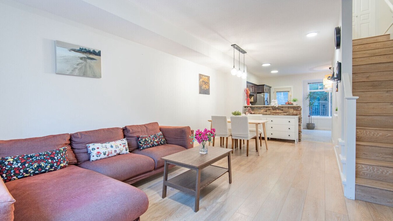Photo of Livingroom in Port Moody