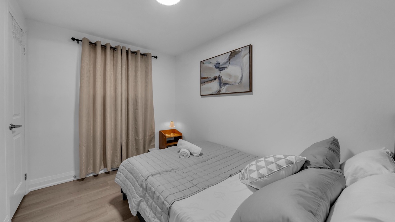 Photo of Bedroom in Thorold