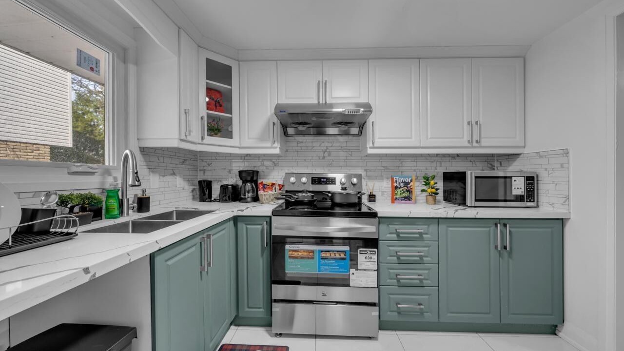 Photo of Kitchen in Thorold