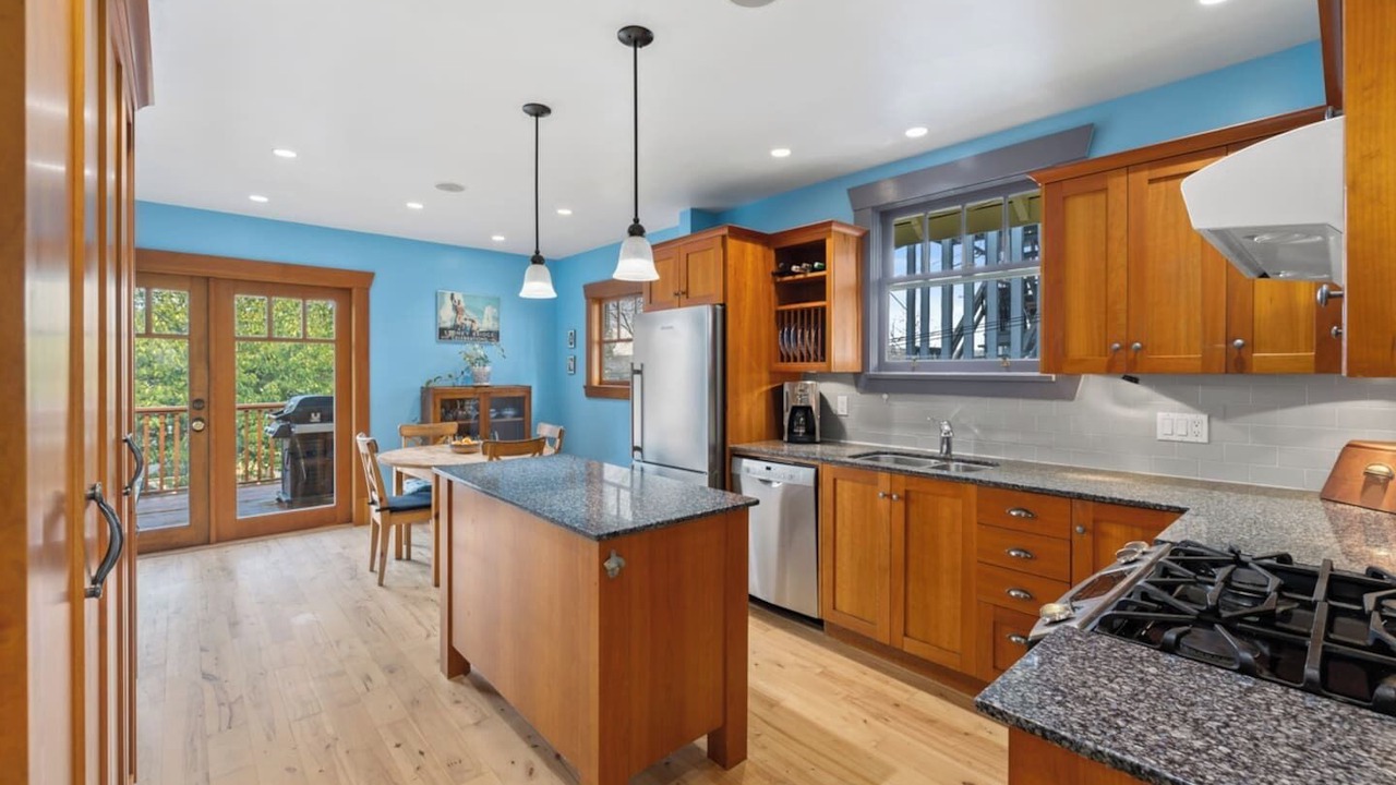 Photo of Kitchen in East Side