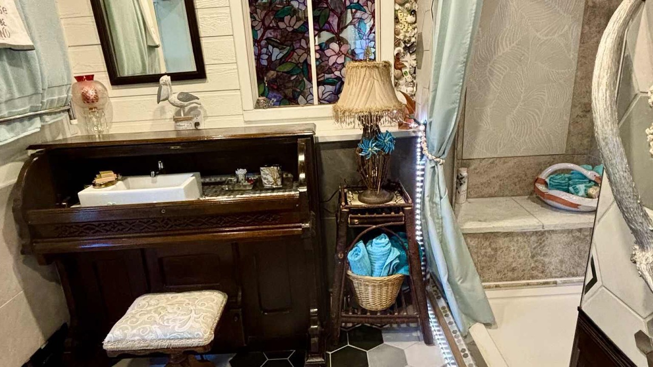 Photo of Bathroom in Upper New Cornwall