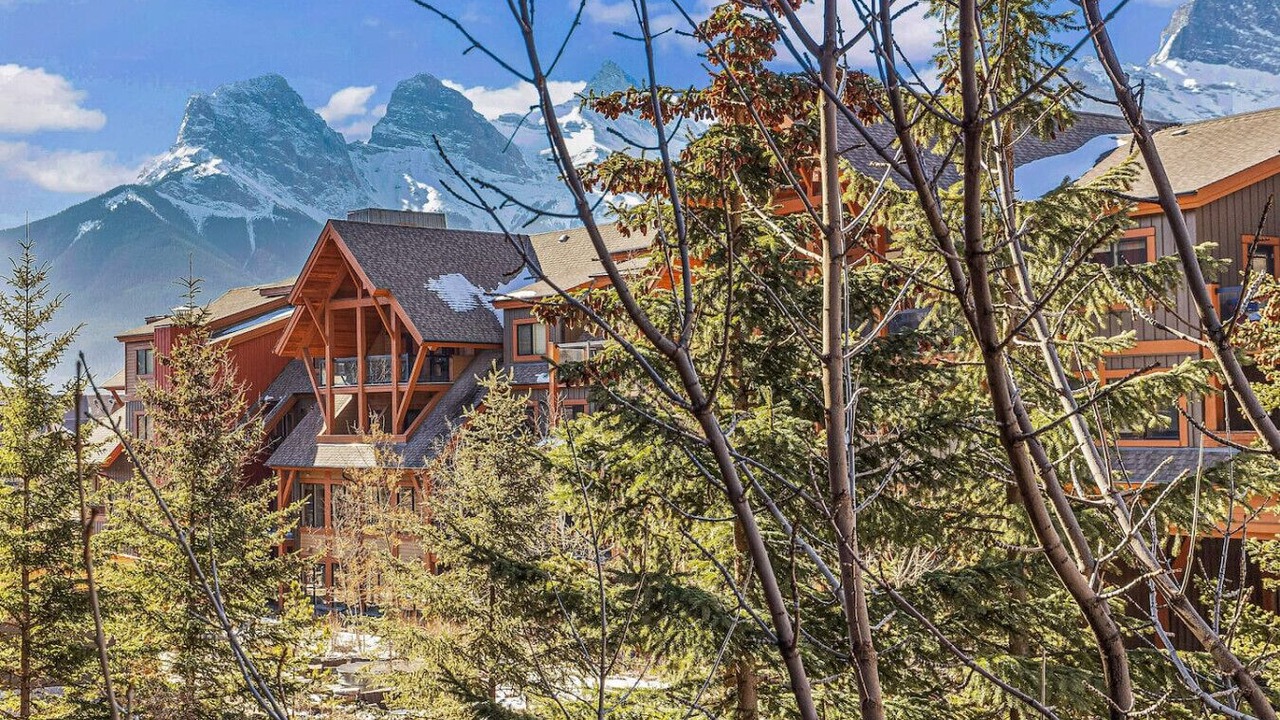 Photo of Patio Balcony in Canmore