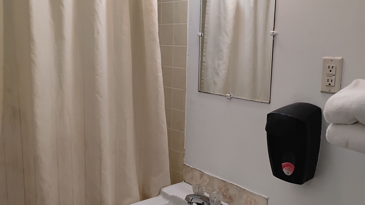 Photo of Bathroom in Merritt