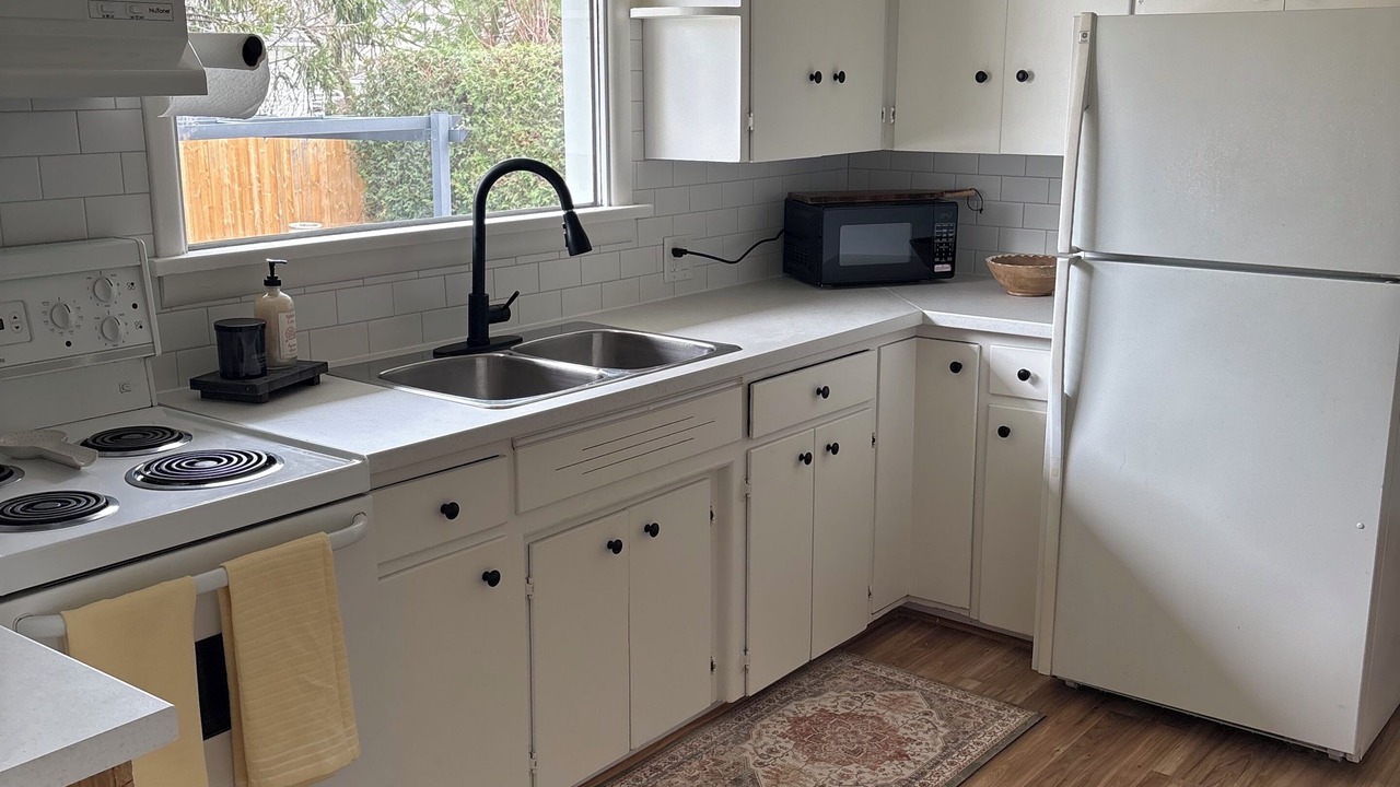 Photo of Kitchen in Port Weller West