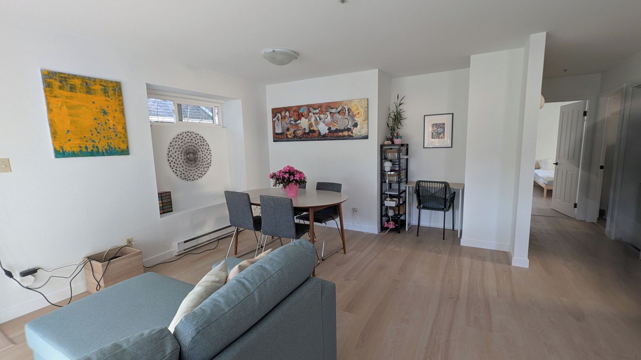 Photo of Livingroom in Mount Pleasant