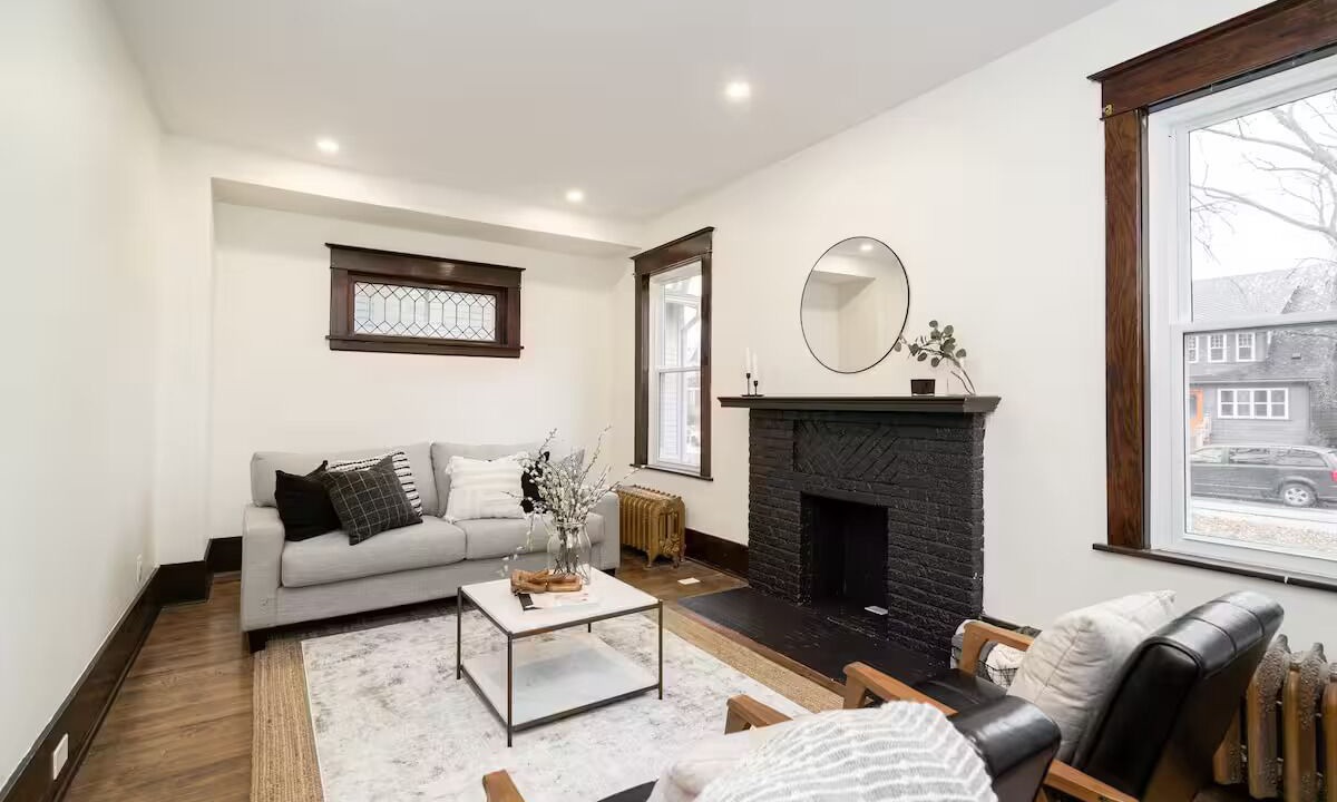 Photo of Livingroom in Winnipeg