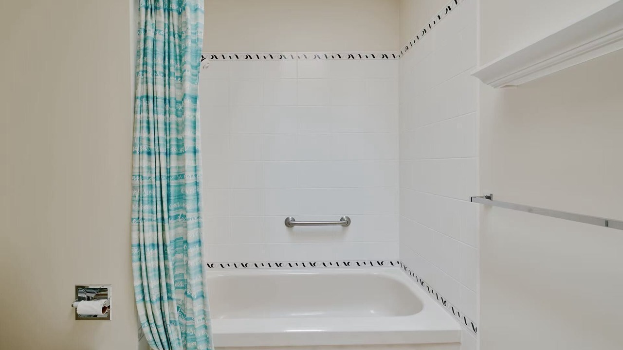 Photo of Bathroom in Delta