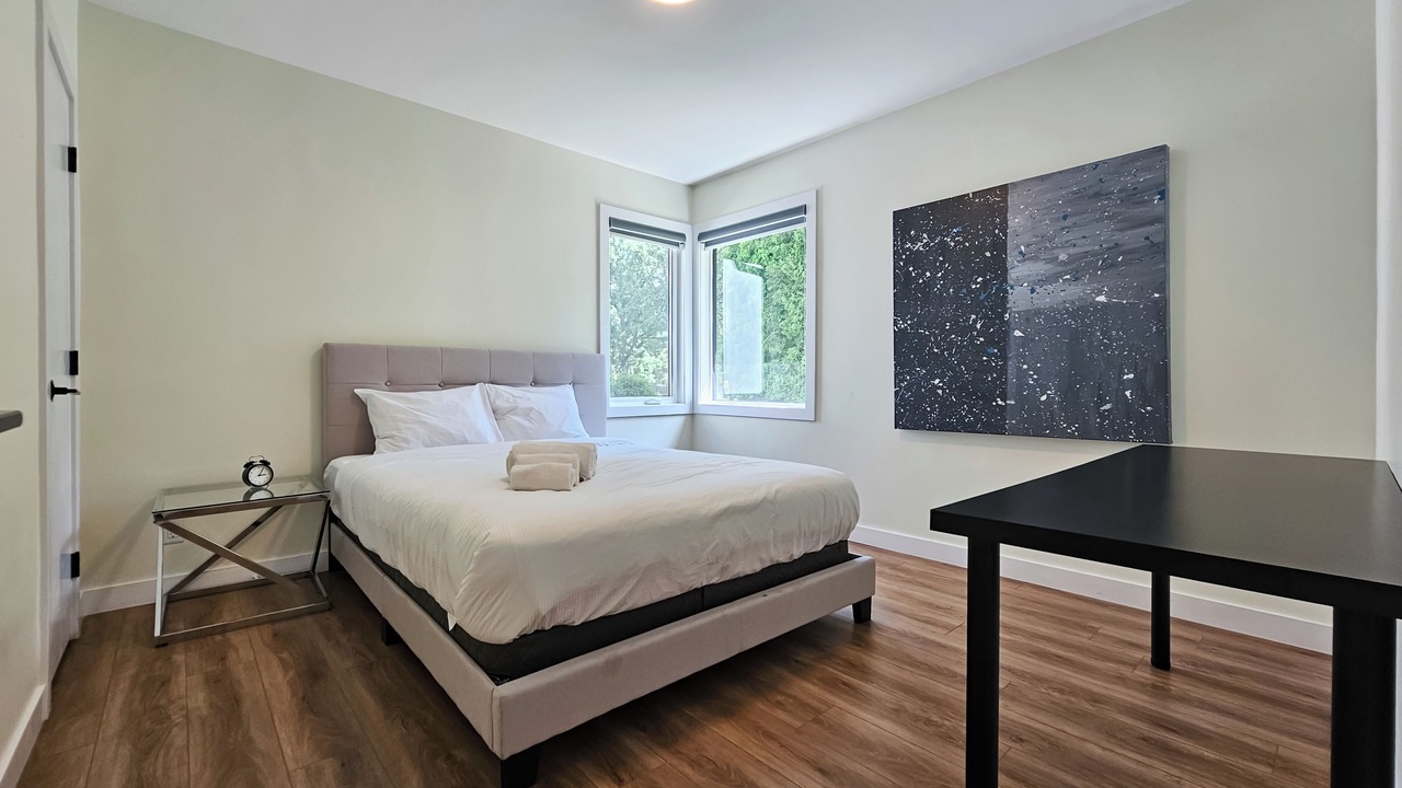 Photo of Bedroom in Tuxedo