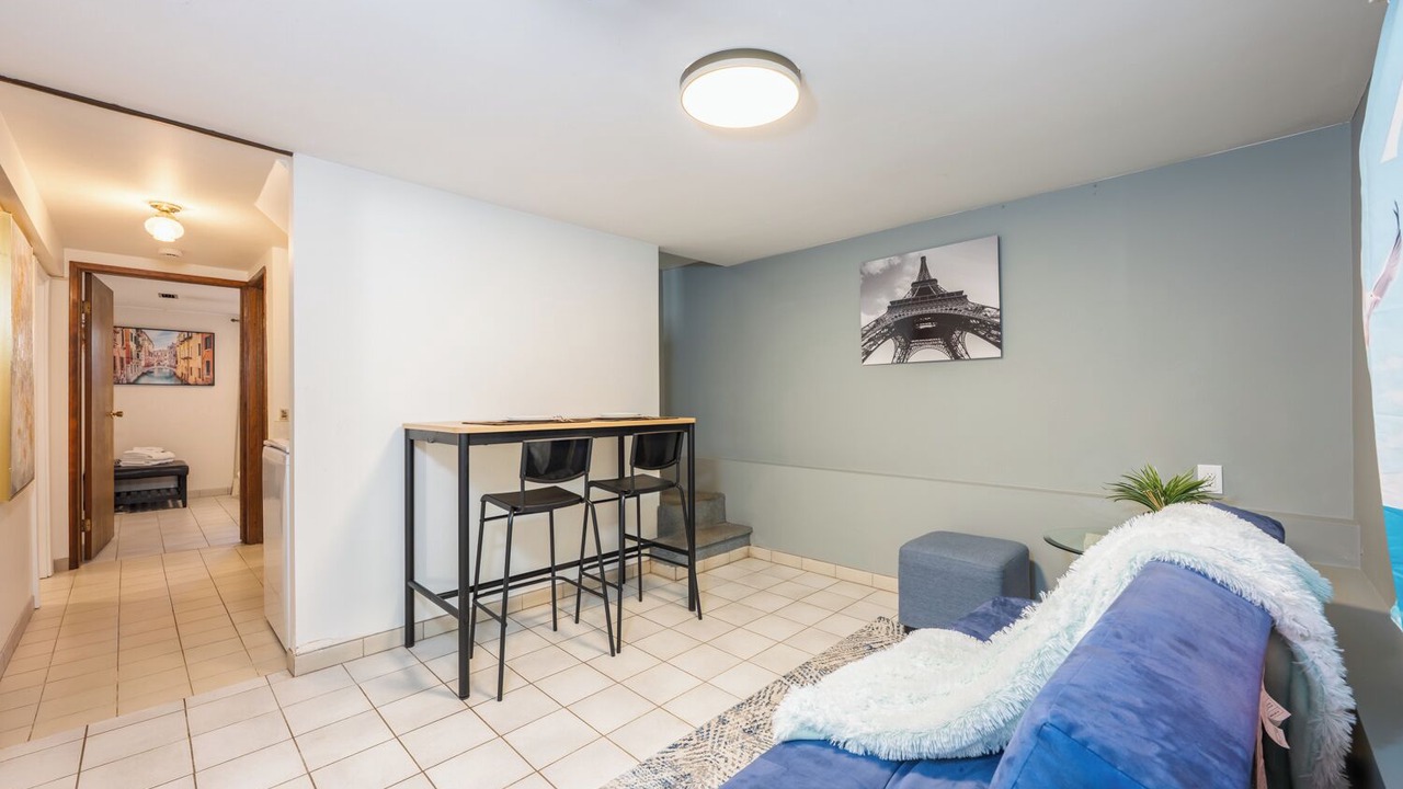 Photo of Livingroom in Grandview-Woodland