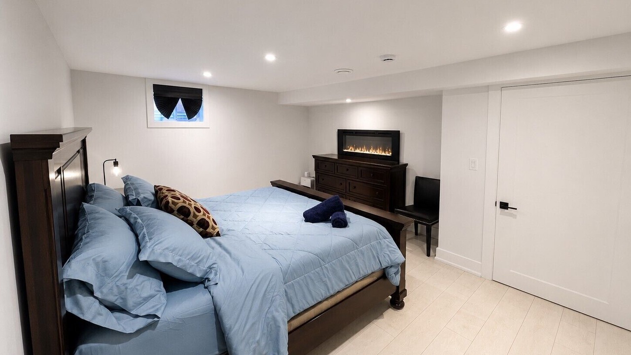 Photo of Livingroom in Waupoos