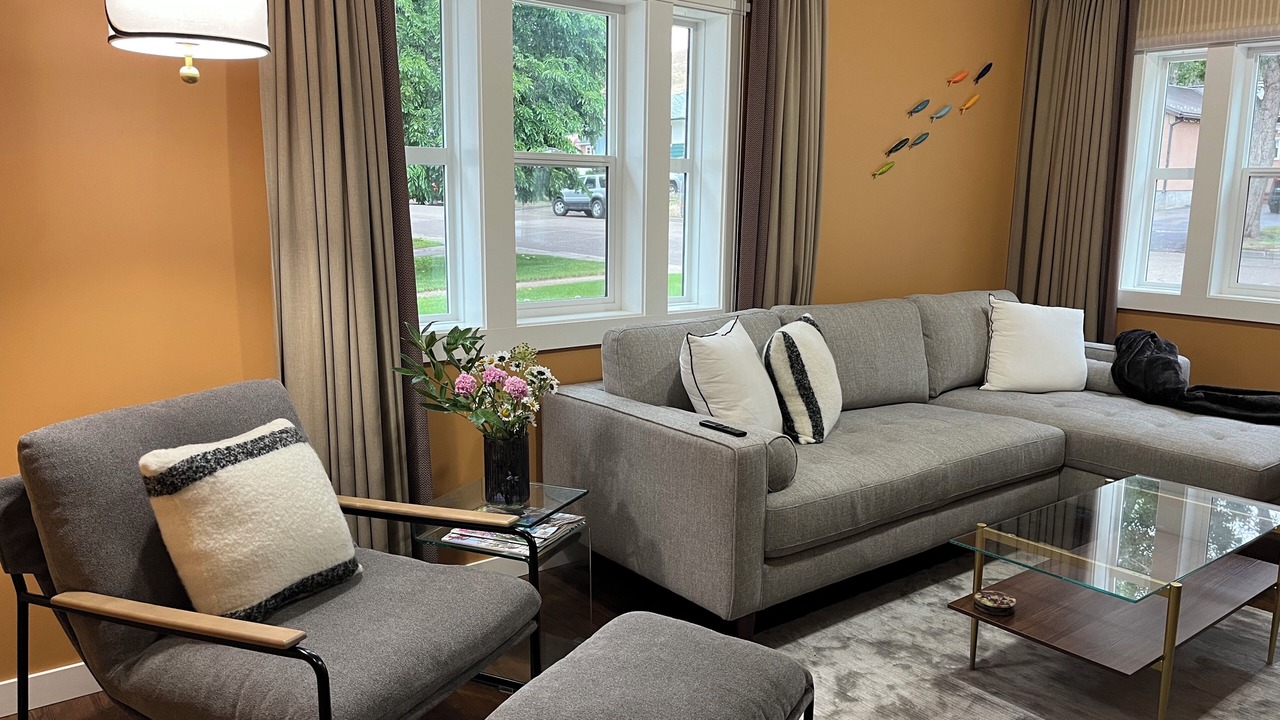 Photo of Livingroom in Medicine Hat