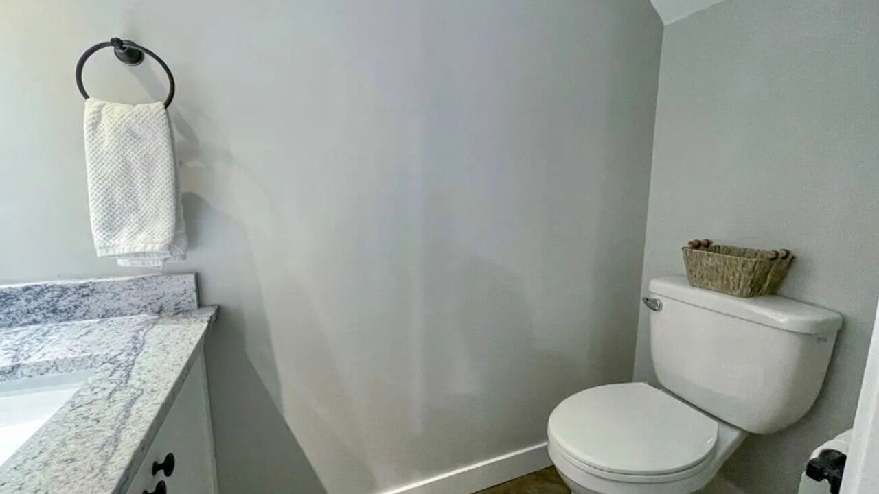 Photo of Bathroom in Okanagan-Similkameen
