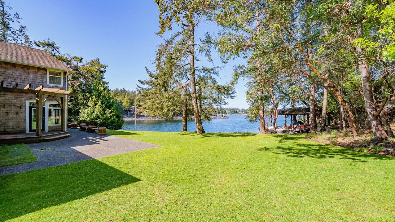 Photo of Outdoor in Beachcomber