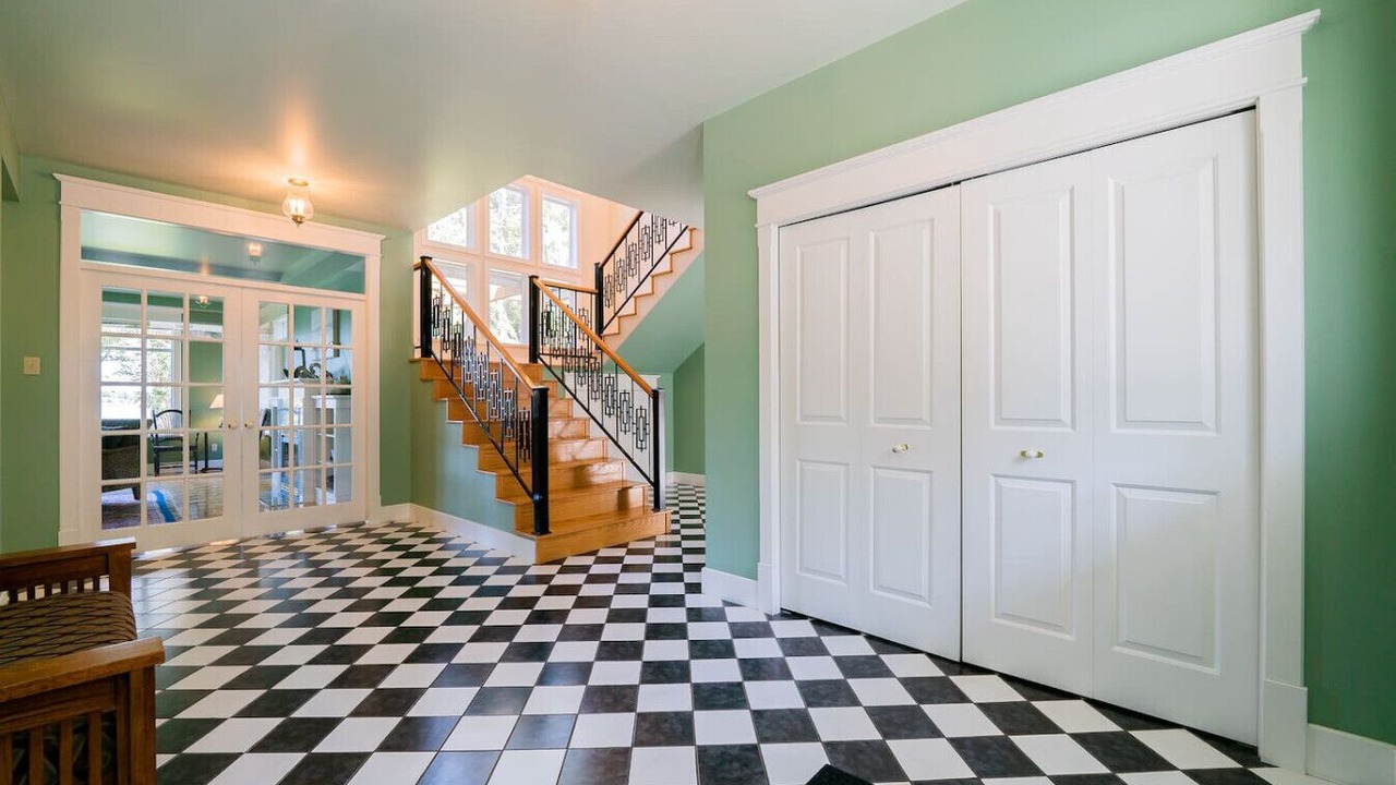 Photo of Others in Beachcomber