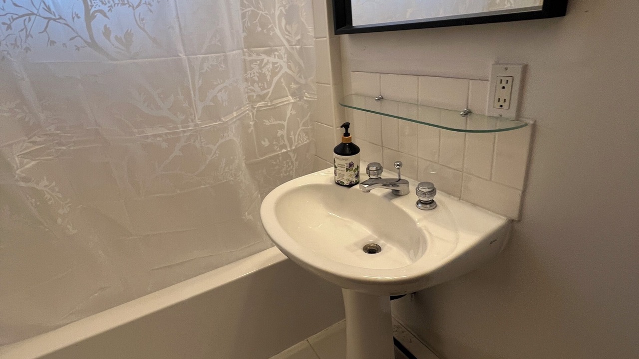Photo of Bathroom in The Beaches
