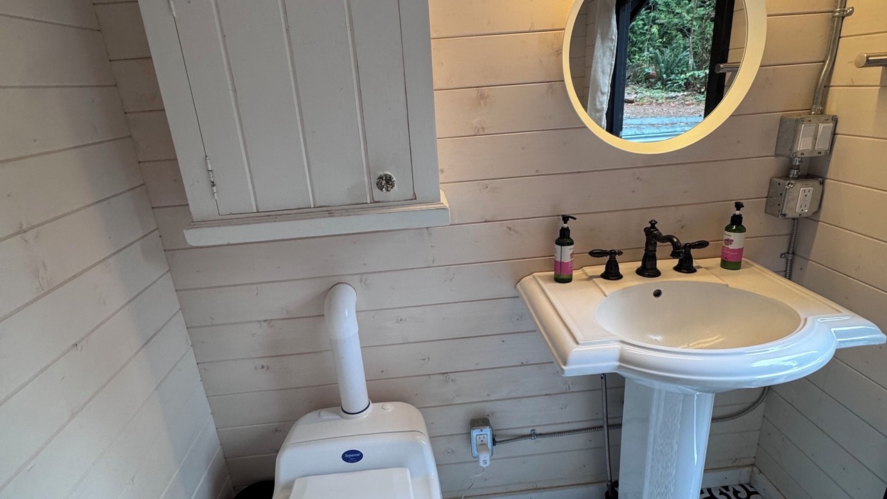 Photo of Bathroom in Roberts Creek