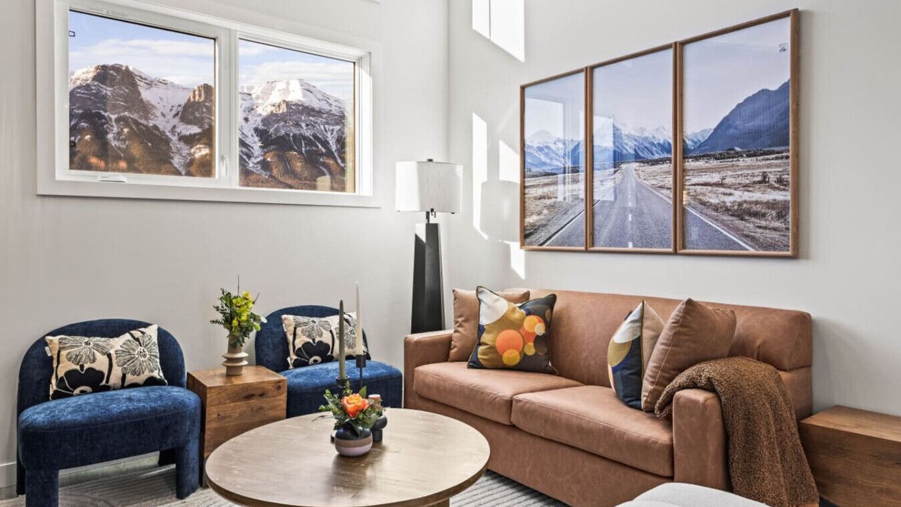 Photo of Livingroom in Harvie Heights