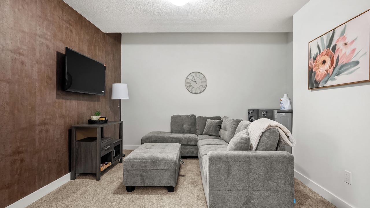 Photo of Livingroom in Southeast Calgary