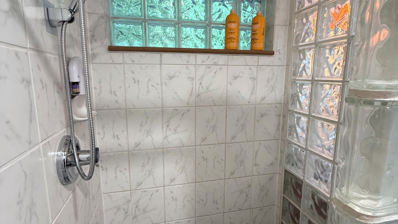 Photo of Bathroom in Regional District of Nanaimo