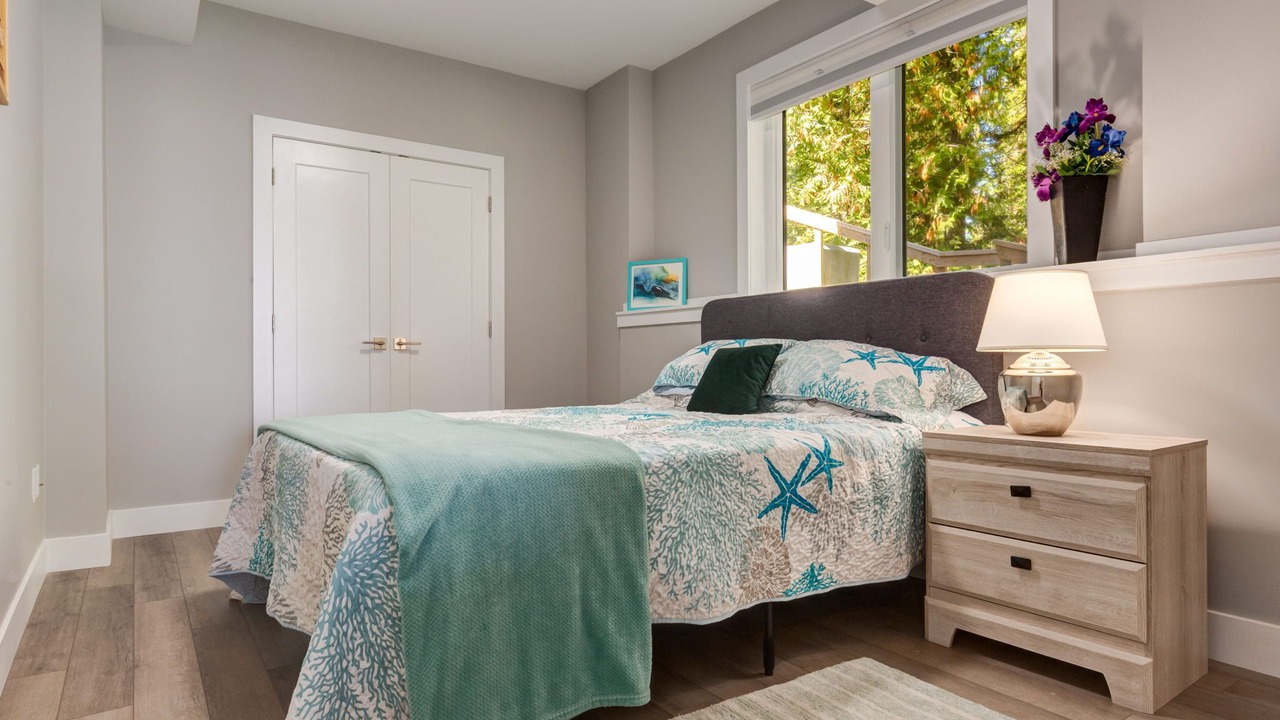 Photo of Bedroom in Chemainus