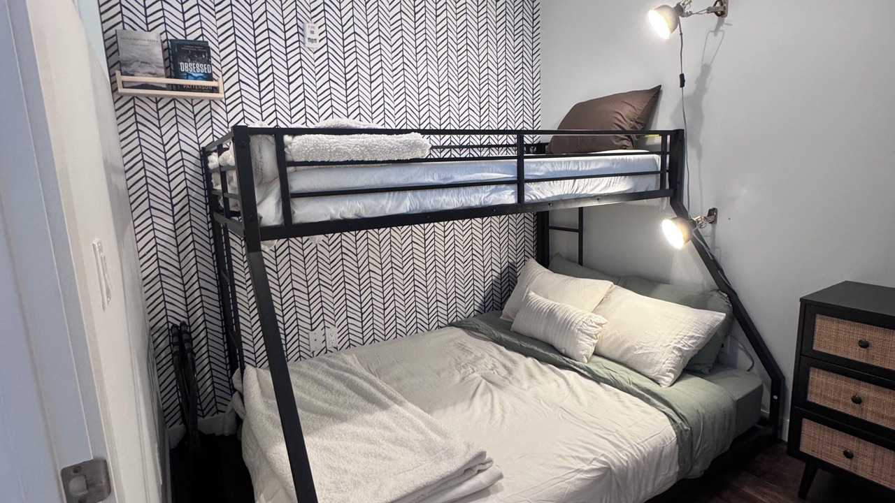 Photo of Bedroom in Connaught