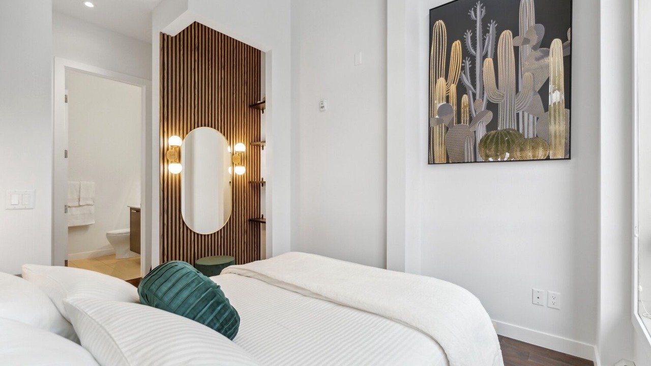 Photo of Bedroom in Connaught