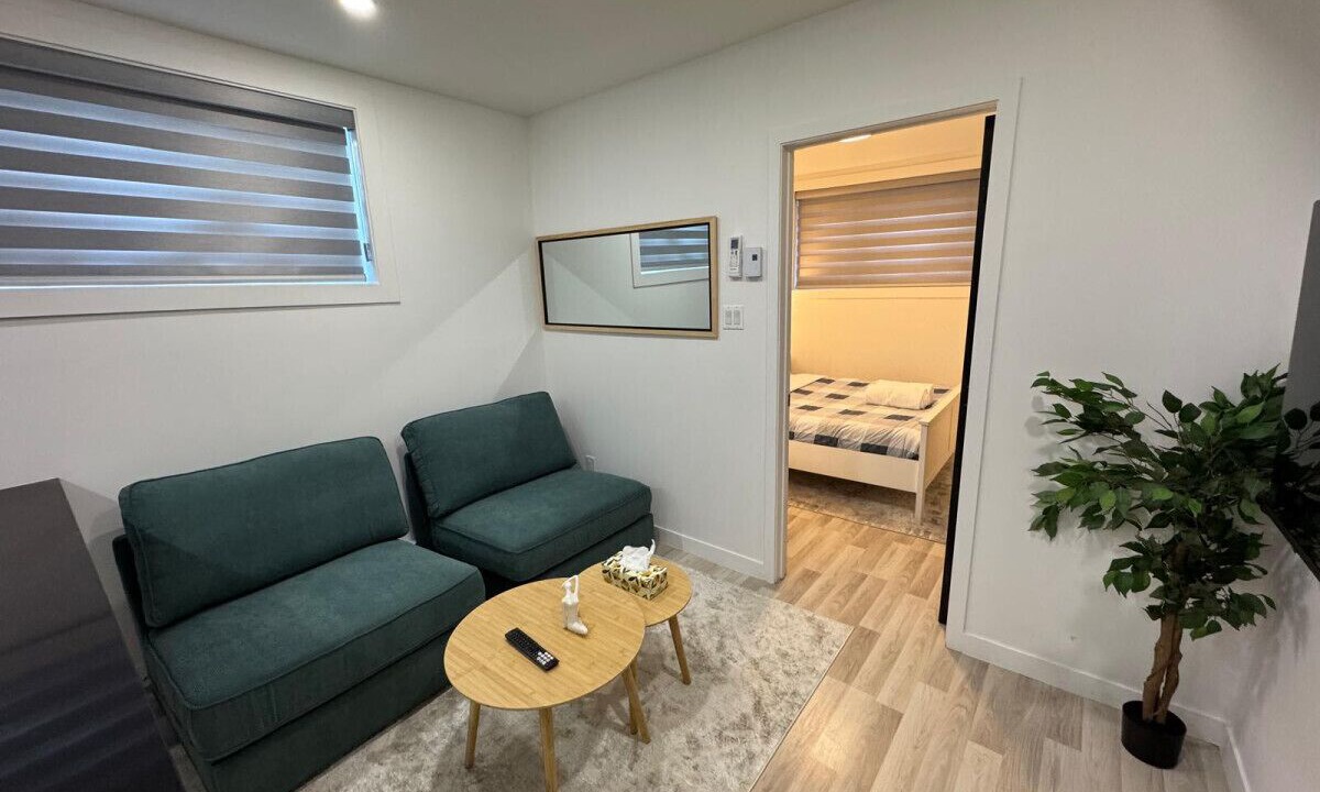 Photo of Bedroom in Cote-Des-Neiges—Notre-Dame-De-Grace